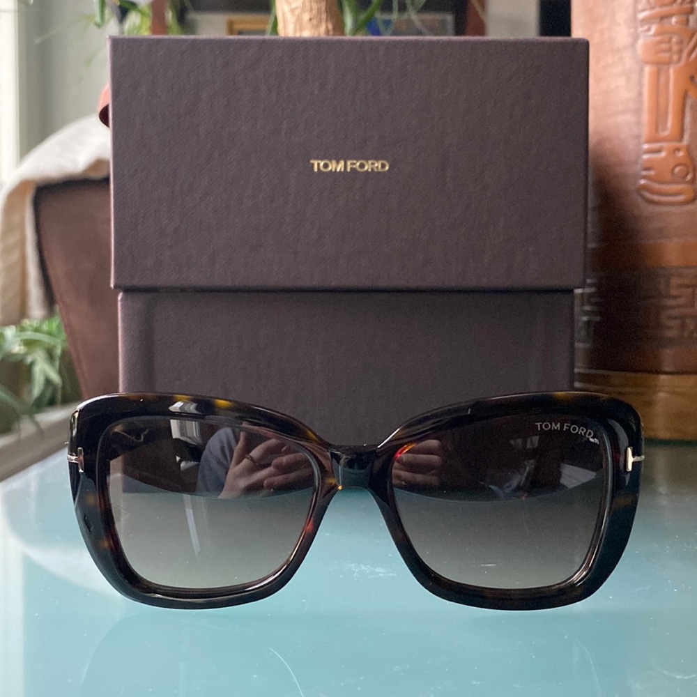 Tom Ford Maeve sunglasses